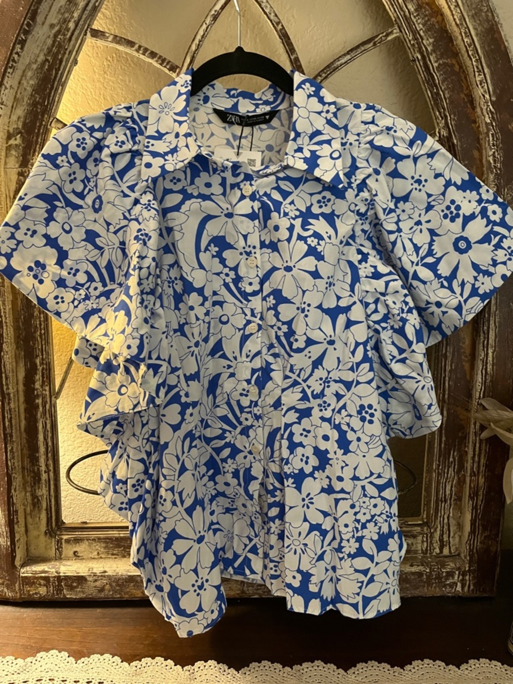Zara White and Royal Blue Floral Button-Down Shirt
